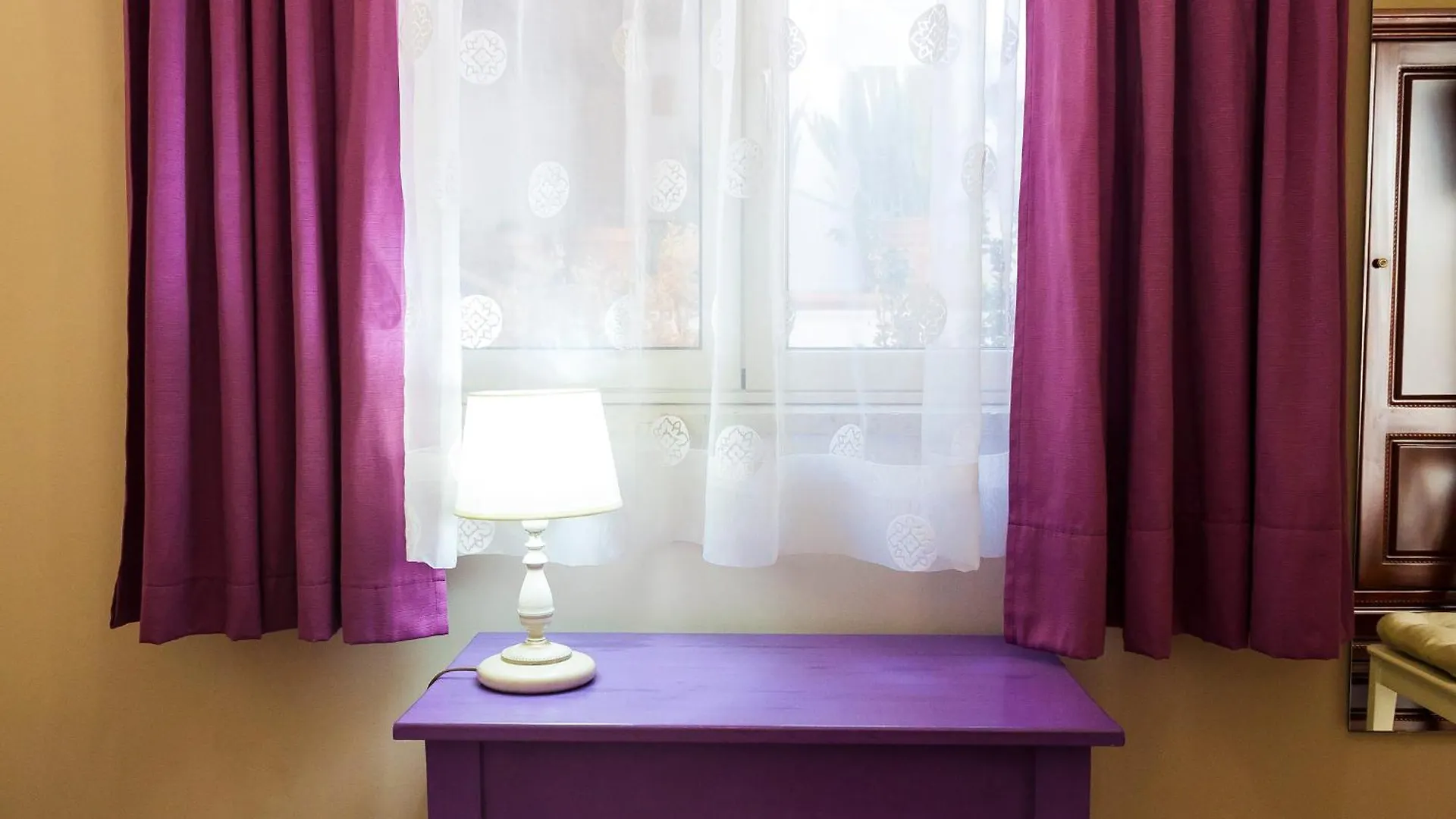 Blu Mediterraneo B&B Мессина